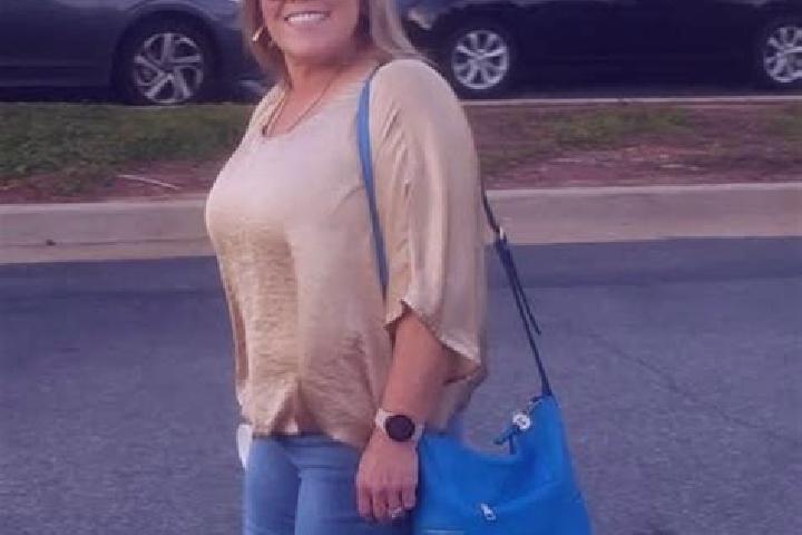 Hazel, 30 — Escort in Stapleton, United States