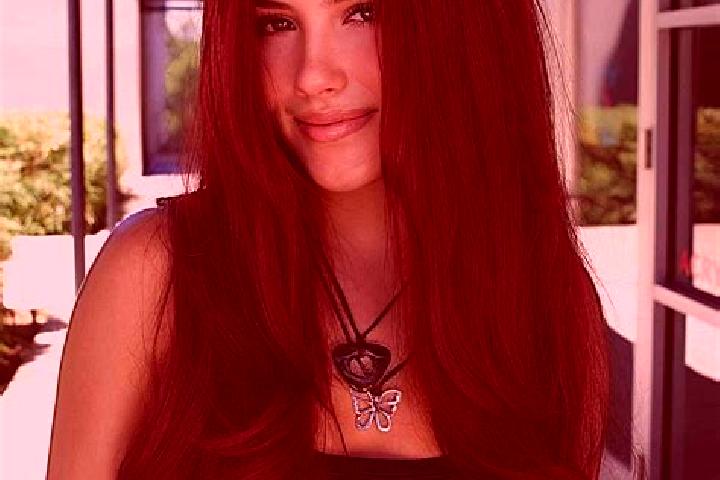 Hazel, 31, a auburn dark-eyed caribbean companion based in Carniceni. Offering CIM, Tantra, Couples, Travel Companion, Prostate Massage. Available for incall...