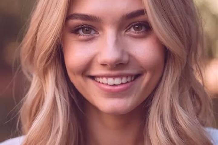 Hazel, 31, a blonde hazel-eyed caucasian companion based in Zasluchne. Offering Party Girl, Girlfriend Experience, Dinner Date, Travel Companion. Available f...