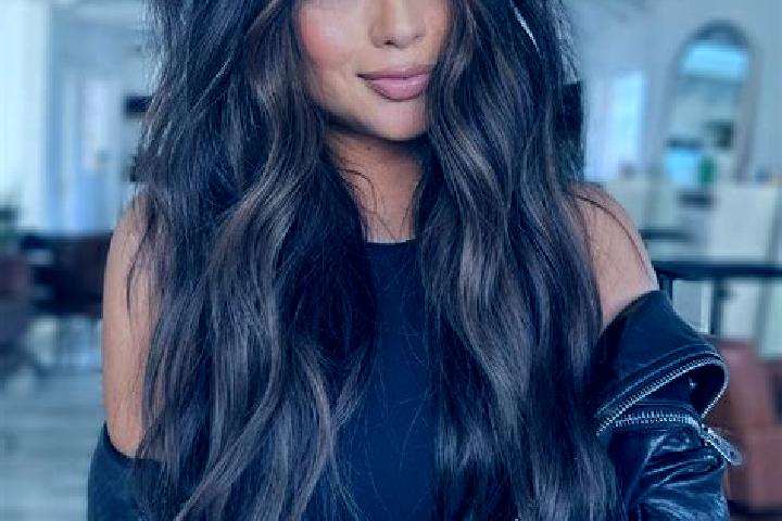 Hazel, 31, a brunette dark-eyed mixed companion based in Bischoffen. Offering Erotic Massage, Prostate Massage, Roleplay, GFE, Striptease. Available for inca...