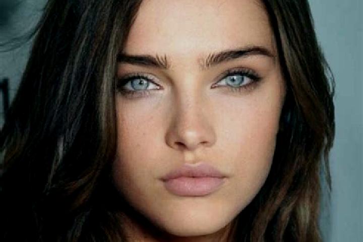 Hazel, 31, a brunette green-eyed caucasian companion based in Maple Grove. Offering Party Girl, A-Level, Deep French Kissing, Erotic Massage. Available for i...