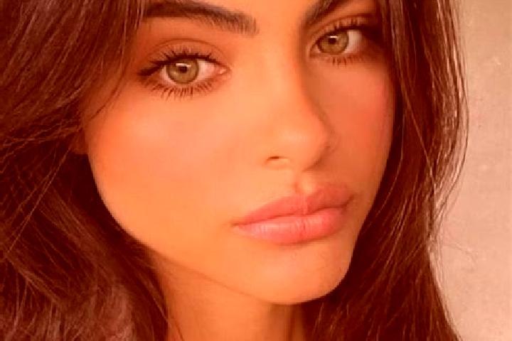Hazel, 31, a brunette hazel-eyed slavic companion based in Baudrieres. Offering Tantra, Prostate Massage, Massage. Available for incall and outcall, overnigh...