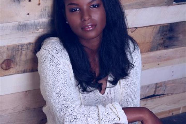 Hazel, 31, a red dark-eyed ebony companion based in Promissao. Offering A-Level, BDSM, Party Girl. Available for incall and outcall, overnight bookings avail...