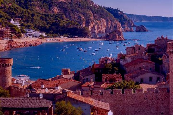 Hazel, 31 — Escort in Cantallops, Spain
