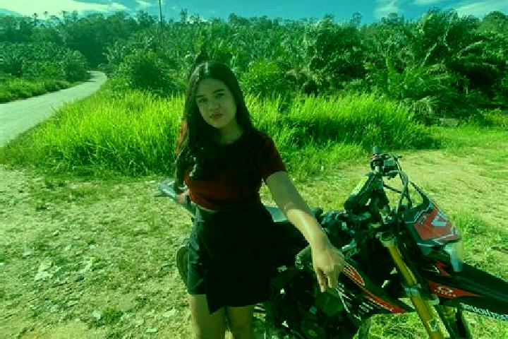 Hazel, 31 — Escort in Ngabang, Indonesia