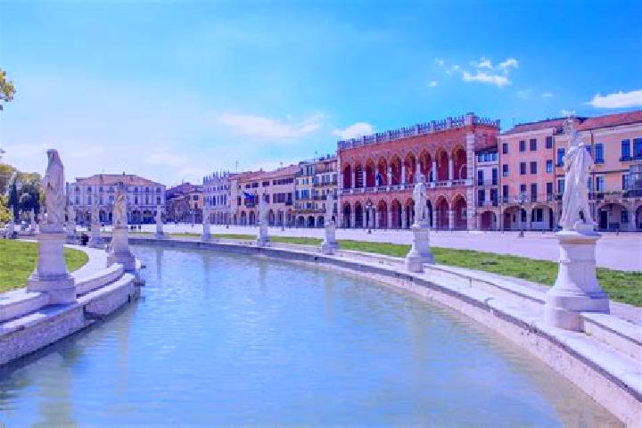 Hazel, 31 — Escort in Padola, Italy