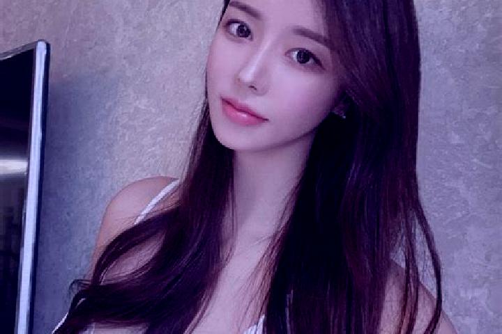 Hazel, 31 — Escort in Shenglilu, China