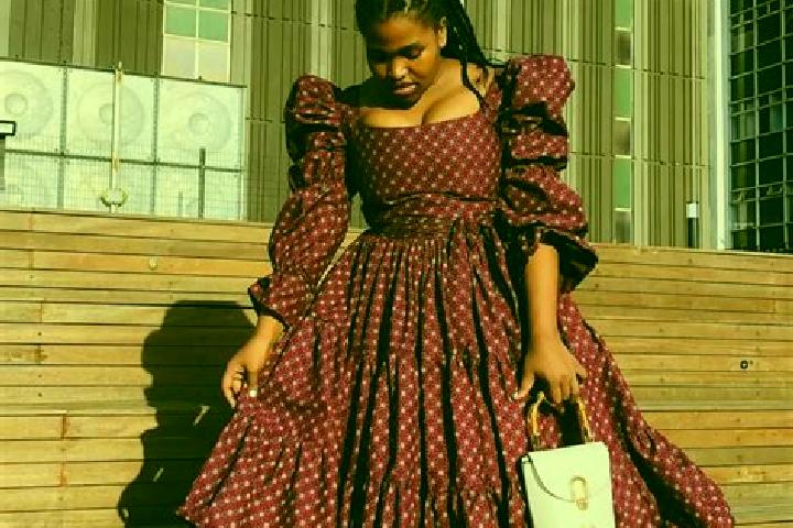 Hazel, 31 — Escort in Teka Mahala, South Africa