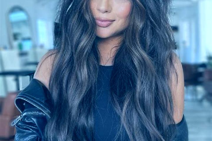 Hazel, 32, a brunette dark-eyed caribbean companion based in Catskill. Offering Overnight, Duos, Fetish, OWO. Available for incall and outcall, overnight boo...