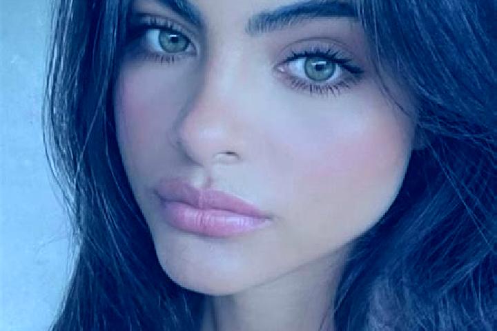 Hazel, 32, a brunette green-eyed indian companion based in San Mauro Castelverde. Offering Domination, Prostate Massage, Fetish, Travel Companion. Available ...