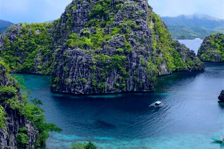Hazel, 32 — Escort in Calamagui East, Philippines