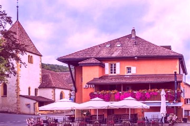 Hazel, 32 — Escort in Cornaux, Switzerland