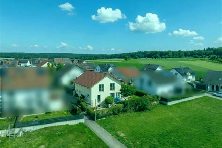 Hazel, 32 — Escort in Gemmrigheim, Germany