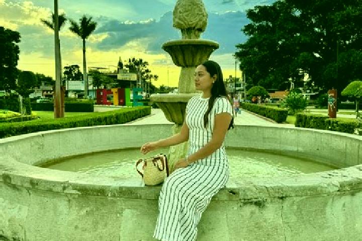Hazel, 32 — Escort in San Juan Lachao, Mexico
