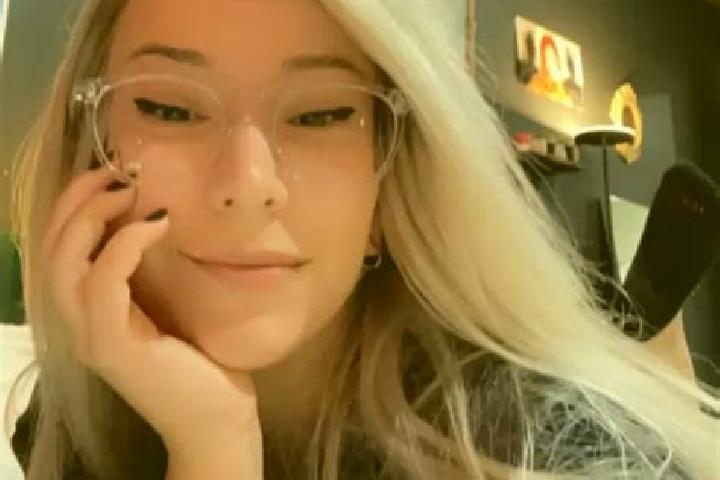 Hazel, 33, a black amber-eyed european companion based in Orunia-Sw. Wojciech-Lipce. Offering Domination, CIM, 69, Striptease. Available for incall and outca...
