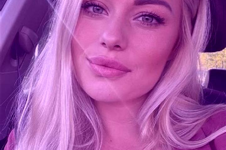 Hazel, 33, a blonde hazel-eyed middle eastern companion based in Dorp Soto. Offering Roleplay, Massage, Prostate Massage. Available for incall and outcall, o...