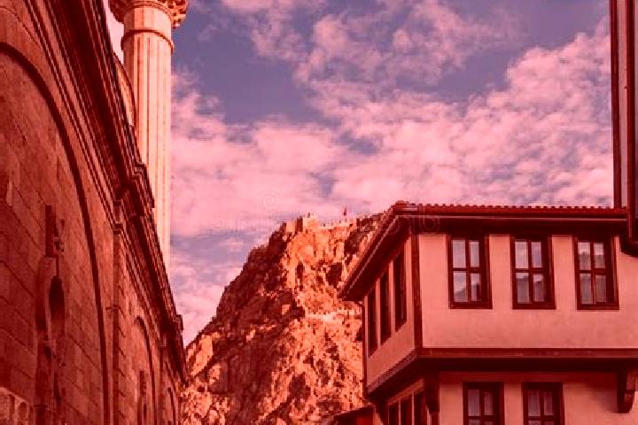 Hazel, 33 — Escort in Afyonkarahisar, Turkey