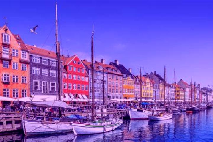 Hazel, 33 — Escort in Beder, Denmark