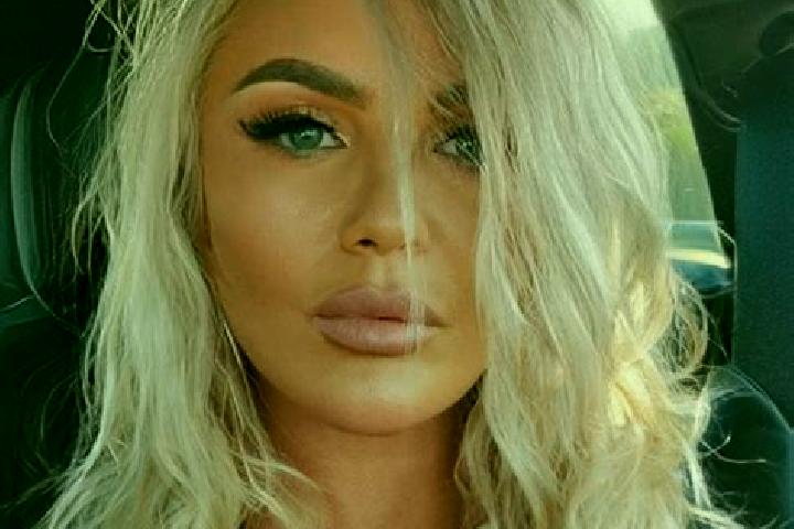 Hazel, 33 — Escort in Horatio, United States