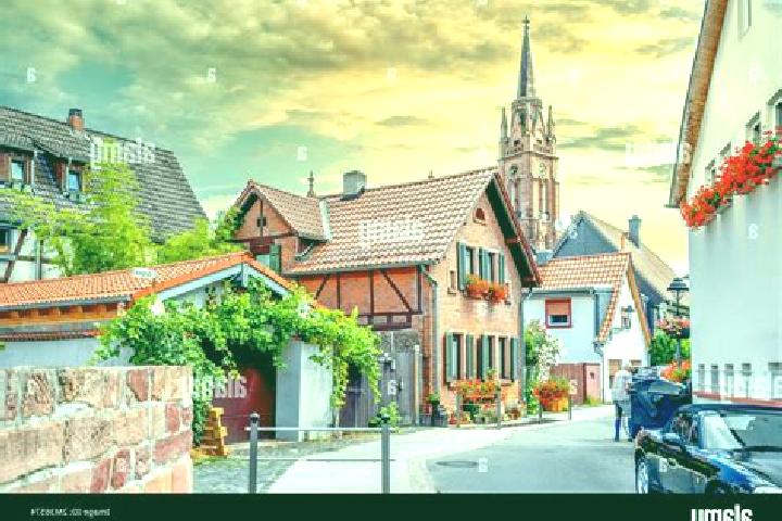 Hazel, 33 — Escort in Langen, Germany