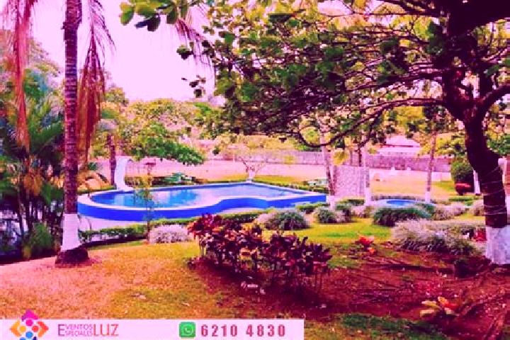 Hazel, 33 — Escort in Roxana, Costa Rica