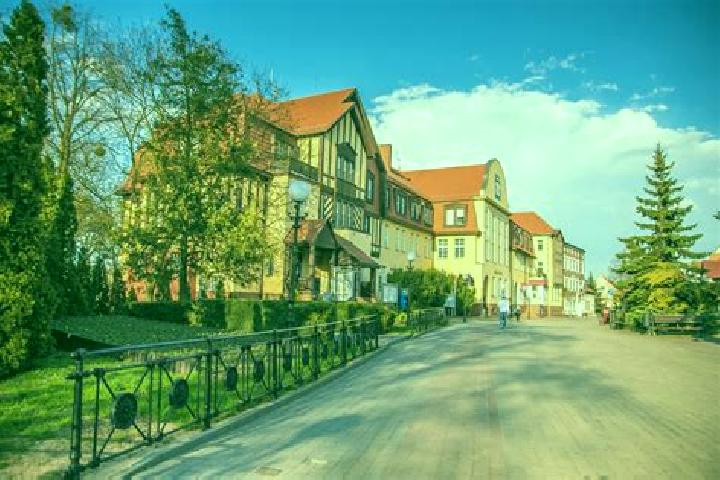 Hazel, 33 — Escort in Tuchola, Poland