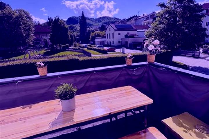 Hazel, 33 — Escort in Wolfsegg am Hausruck, Austria