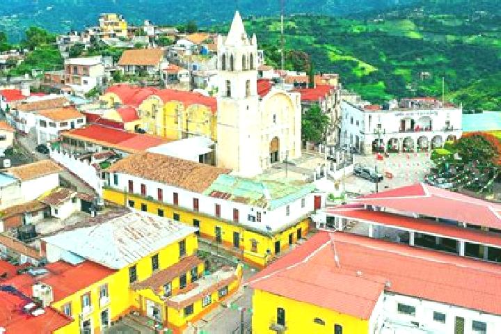Hazel, 33 — Escort in Zacualpan, Mexico