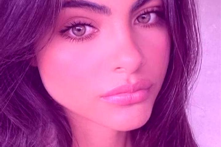 Hazel, 34, a black hazel-eyed latina companion based in Arroyo de Banco. Offering Roleplay, Girlfriend Experience, Duos. Available for incall and outcall, ov...