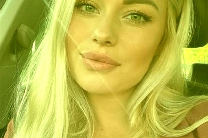 Hazel, 34, a blonde hazel-eyed mixed companion based in Zdravnitsa. Offering A-Level, Overnight, Duos, BDSM. Available for incall and outcall, day and evenin...