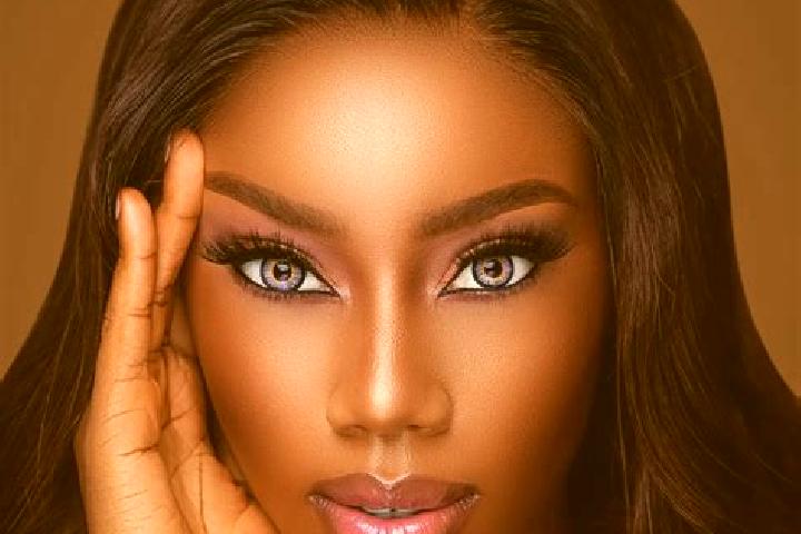 Hazel, 34, a brunette blue-eyed ebony companion based in Kouassi-Ngatakro. Offering Couples, Travel Companion, Striptease, Duos, Fetish. Available for incall...
