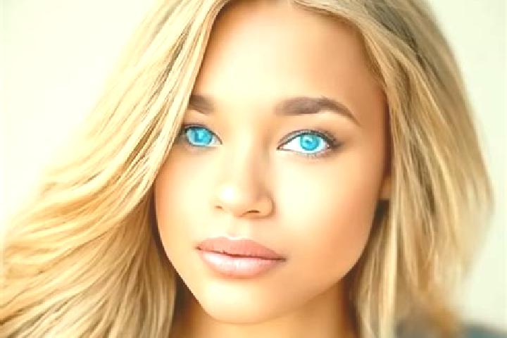 Hazel, 34, a dark blonde blue-eyed latina companion based in Ney Zar. Offering BDSM, A-Level, Tantra, 69. Available for incall and outcall, day and evening d...