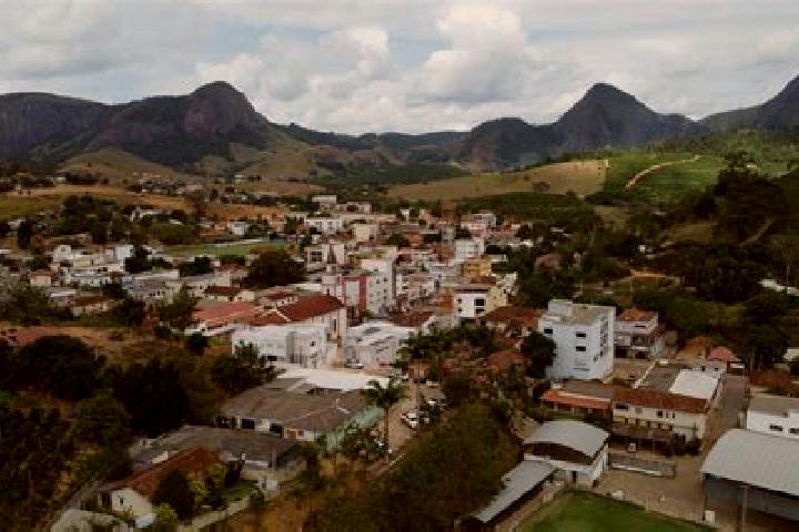 Hazel, 34 — Escort in Governador Lindenberg, Brazil
