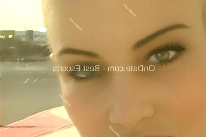 Hazel, 34 — Escort in Liuqiao, China