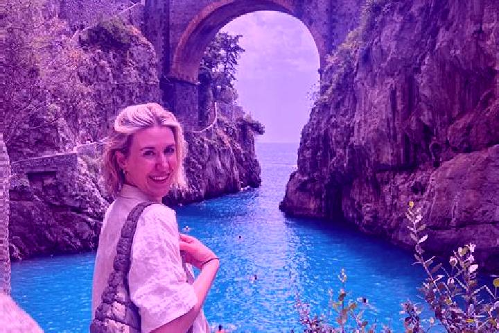 Hazel, 34 — Escort in Praiano, Italy