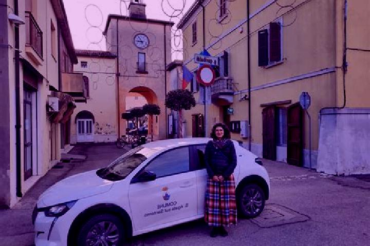 Hazel, 34 — Escort in Sant Agata sul Santerno, Italy