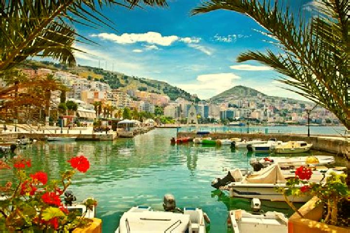 Hazel, 34 — Escort in Shtiqen, Albania