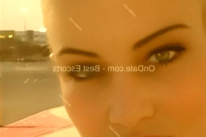 Hazel, 34 — Escort in Warwick, United States