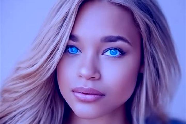 Hazel, 35, a dark blonde blue-eyed latina companion based in Holland Drive. Offering Dinner Date, OWO, Prostate Massage, Duos. Available for incall and outca...
