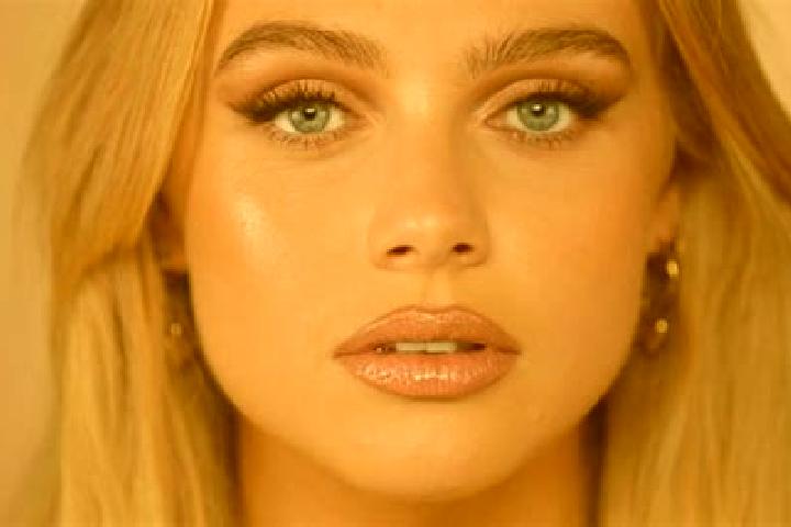 Hazel, 35, a platinum blonde blue-eyed ebony companion based in Eielson Air Force Base. Offering Party Girl, Travel Companion, 69. Available for incall and o...