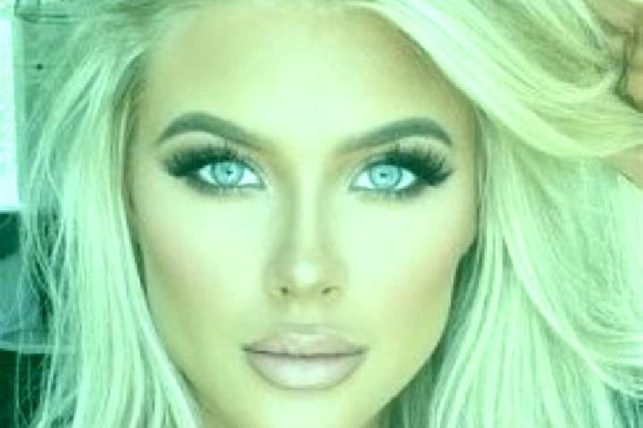 Hazel, 35, a platinum blonde brown-eyed caucasian companion based in Phaeton. Offering CIM, Dinner Date, 69. Available for incall and outcall, day and evenin...