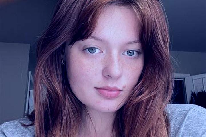 Hazel, 35, a red brown-eyed caucasian companion based in Hainspitz. Offering Travel Companion, Massage, GFE, Overnight. Available for incall and outcall, day...