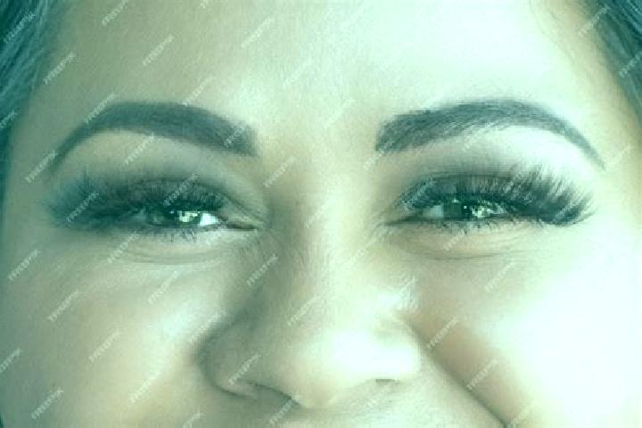 Hazel, 35, a red green-eyed latina companion based in Tosny. Offering Deep French Kissing, OWO, Massage. Available for incall and outcall, day and evening da...