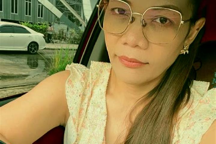 Hazel, 35 — Escort in Bedigliora, Switzerland