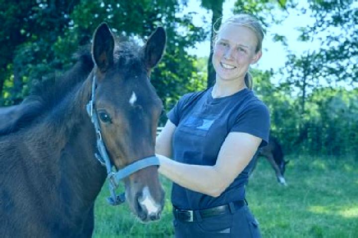 Hazel, 35 — Escort in Fargau-Pratjau, Germany