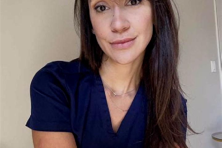 Hazel, 36, a black hazel-eyed caribbean companion based in Santa Cruz. Offering Massage, Erotic Massage, Travel Companion, CIM, Party Girl. Available for inc...