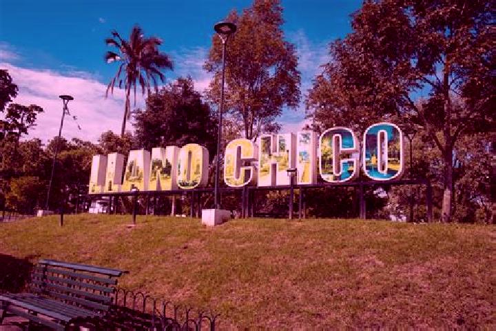 Hazel, 36 — Escort in Llano Chico, Ecuador