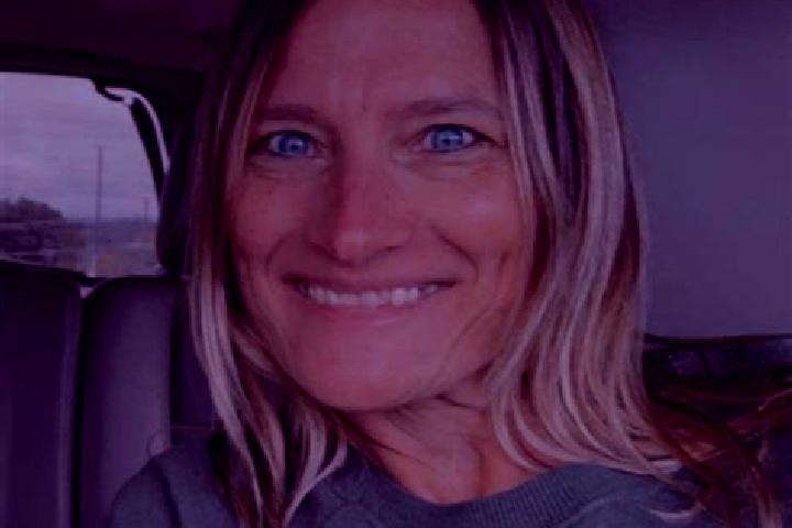 Hazel, 36 — Escort in Moores Hill, United States