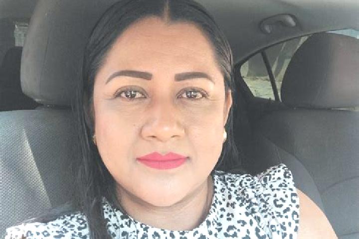 Hazel, 36 — Escort in Santiago Conguripo, Mexico