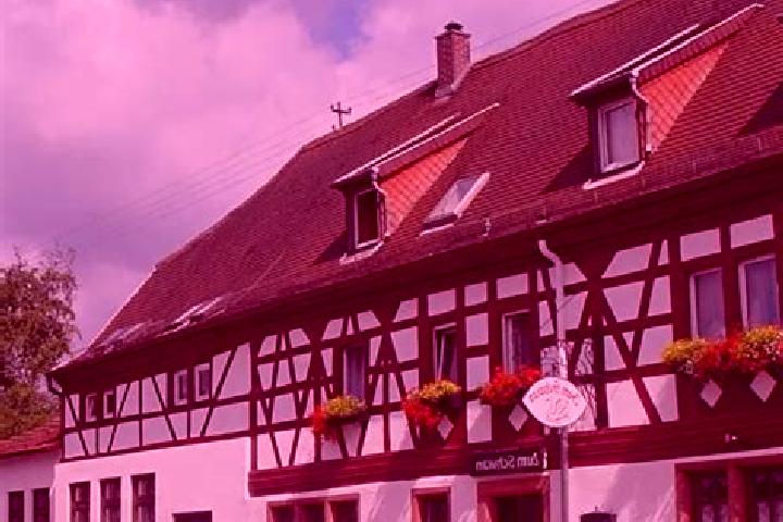 Hazel, 36 — Escort in Trippstadt, Germany